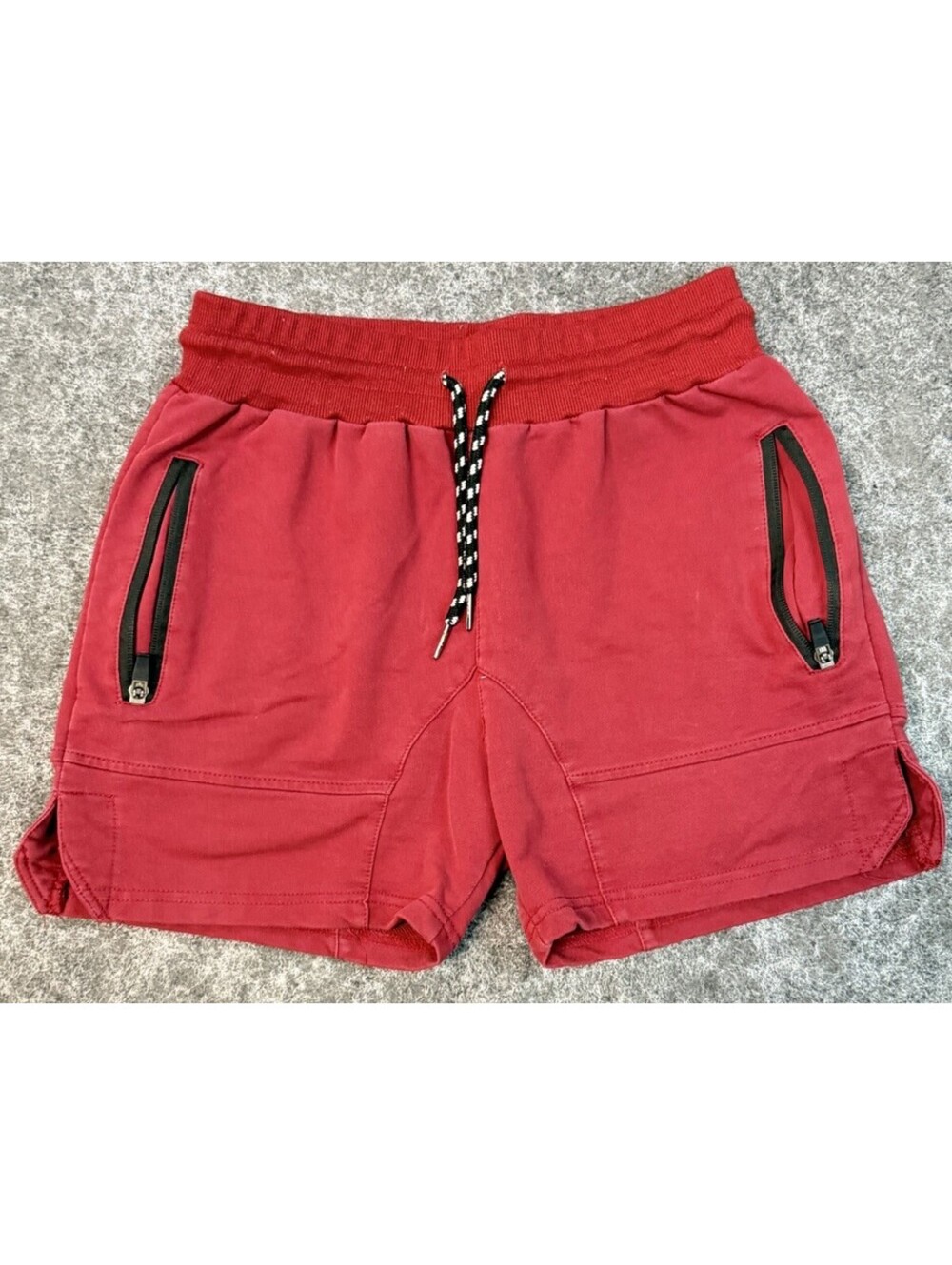 Men’s Red Athletic Lounge Shorts Drawstring Zip Pockets Size Small